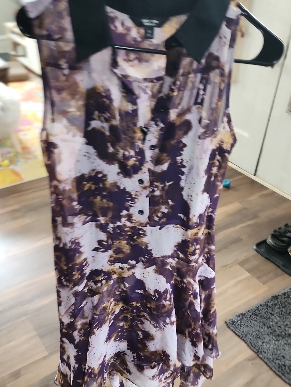 Simply Vera Sleeveless Dress